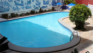 Hotel mit Swimming Pool